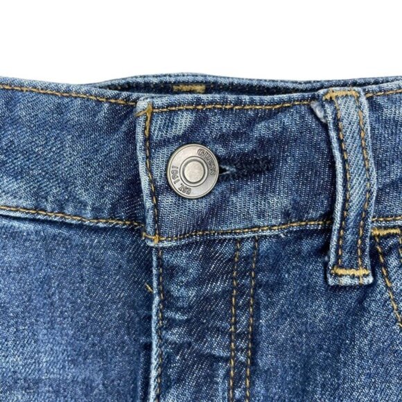 GUESS Vintage-Inspired Frayed Mom Denim Short 25 - Picture 6 of 10